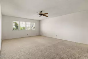 16452 Whittier Ln, Huntington Beach, CA 92647 - Photo 12