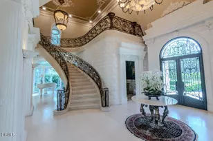 567 Meadow Grove St, La Canada Flintridge, CA 91011 - Photo 6