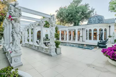 567 Meadow Grove Street, La Canada Flintridge, CA 91011 - Photo 50