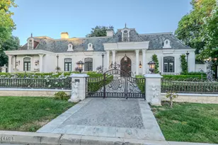 567 Meadow Grove St, La Canada Flintridge, CA 91011 - Photo 2