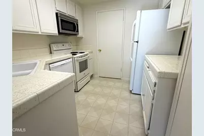 277 E Sierra Madre Boulevard #16C, Sierra Madre, CA 91024 - Photo 6