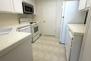 277 E Sierra Madre Blvd, Sierra Madre, CA 91024 - Photo 6