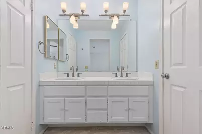 2871 Ashley Drive, Pasadena, CA  - Photo 26