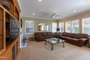 28450 Redwood Canyon Pl, Santa Clarita, CA 91390 - Photo 14