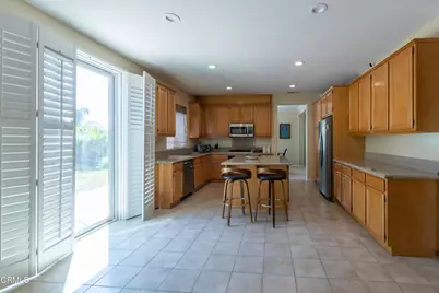 28450 Redwood Canyon Place, Santa Clarita, CA 91390 - Photo 20