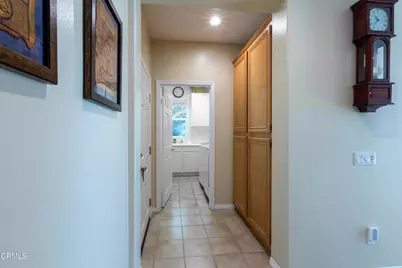 28450 Redwood Canyon Place, Santa Clarita, CA 91390 - Photo 28