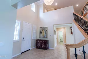 28450 Redwood Canyon Pl, Santa Clarita, CA 91390 - Photo 8