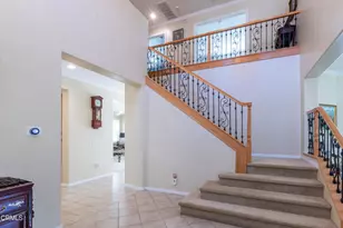 28450 Redwood Canyon Pl, Santa Clarita, CA 91390 - Photo 6