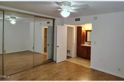 18307 Burbank #51, Tarzana, CA 91356 - Photo 6