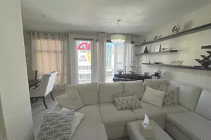 250 N 1st Street, Burbank, CA 91502 - Photo 8