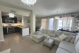 250 N 1st Street, Burbank, CA 91502 - Photo 1