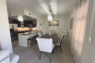 250 N 1st Street, Burbank, CA 91502 - Photo 10