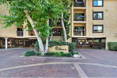 3481 Stancrest Drive #126, Glendale, CA 91208 - Photo 2