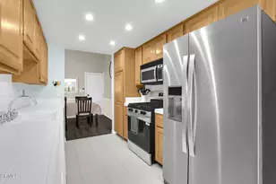 1522 Windsor Ln, Fullerton, CA 92831 - Photo 20
