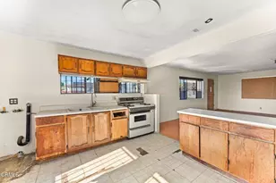 3328 Winter St, Los Angeles, CA 90063 - Photo 6