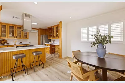 4558 Don Pio Drive, Los Angeles, CA 91364 - Photo 10