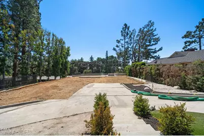 1400 E Palm Street, Altadena, CA 91001 - Photo 14
