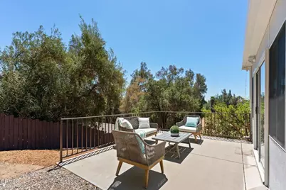 4405 Vista Place, La Canada Flintridge, CA 91011 - Photo 18