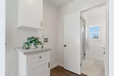 4405 Vista Place, La Canada Flintridge, CA 91011 - Photo 10