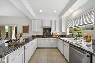 752 W Walnut Avenue #D, Monrovia, CA 91016 - Photo 12