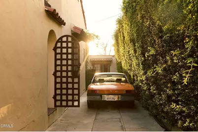913 Burnside Avenue, Los Angeles, CA 90036 - Photo 36