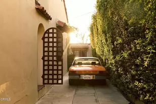 913 Burnside Ave, Los Angeles, CA 90036 - Photo 36