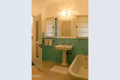 913 Burnside Avenue, Los Angeles, CA 90036 - Photo 28