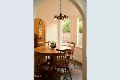 913 Burnside Avenue, Los Angeles, CA 90036 - Photo 10