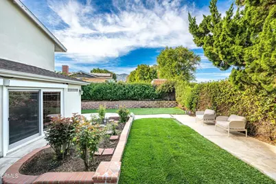 875 Longford Avenue, Thousand Oaks, CA 91320 - Photo 48