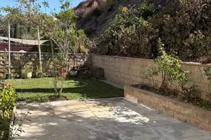 4678 Marwood Dr, Los Angeles, CA 90065 - Photo 22