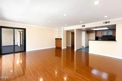 1037 N Vista Street #202, West Hollywood, CA 90046 - Photo 4