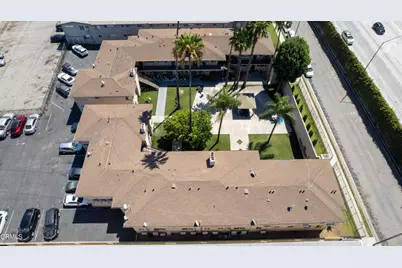 1127 1131 E Garvey Avenue N, West Covina, CA 91790 - Photo 4