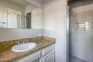 4817 Fairlawn Dr, La Canada Flintridge, CA 91011 - Photo 32