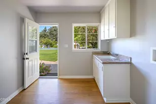 4817 Fairlawn Dr, La Canada Flintridge, CA 91011 - Photo 22