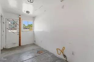 79 W Villa St, Pasadena, CA 91103 - Photo 30