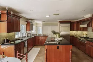 1650 Knollwood Dr, Pasadena, CA 91103 - Photo 12