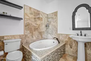 5721 Haneman St, Los Angeles, CA 90042 - Photo 26