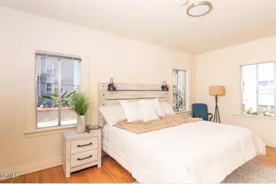 833 N Ridgewood Place, Los Angeles, CA 90038 - Photo 12