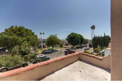 833 N Ridgewood Place, Los Angeles, CA 90038 - Photo 16