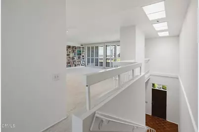 885 S Orange Grove Boulevard #20, Pasadena, CA 91105 - Photo 4