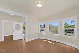 655 E 50th St, Los Angeles, CA 90011 - Photo 4