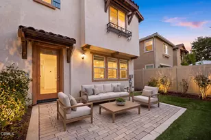17326 Parque Vanowen Way, Lake Balboa, CA 91406 - Photo 4