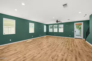 17326 Parque Vanowen Way, Lake Balboa, CA 91406 - Photo 8