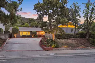 2725 Brierhaven Dr, La Crescenta, CA 91214 - Photo 2