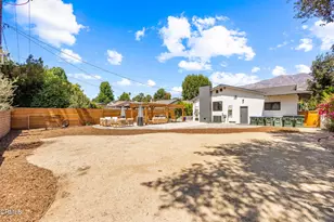 1201 N Altadena Dr, Pasadena, CA 91107 - Photo 40