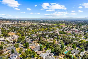 1201 N Altadena Dr, Pasadena, CA 91107 - Photo 50