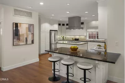 10128 Golden Oaks Avenue, Los Angeles, CA 91042 - Photo 10