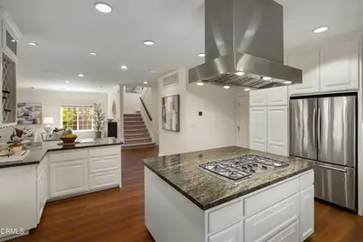 10128 Golden Oaks Avenue, Los Angeles, CA 91042 - Photo 16