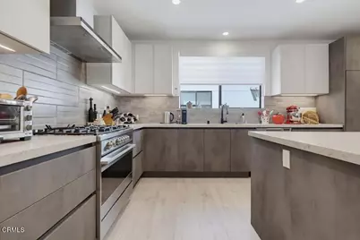 11618 Colfax Meadow Lane, Los Angeles, CA 91604 - Photo 22