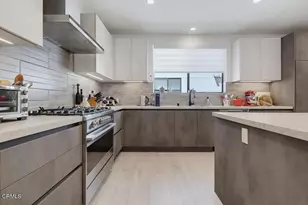 11618 Colfax Mdw Ln, Los Angeles, CA 91604 - Photo 22